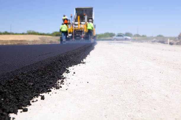 Best Affordable Driveway Paving  in Sissonville, WV